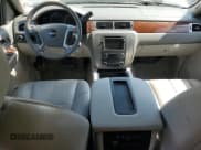 ✅ 2007 GMC Yukon SLT • VIN: 1GKFC13J97J142626 • Lot: 70885445. Listed on Copart with 215,884 mi. Free auction sales archive from the USA and detailed vehicle history report at DreamBid. Image 8.