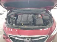 ✅ 2019 Buick LaCrosse Essence • VIN: 1G4ZP5SS3KU104424 • Lot: 42116774. Wystawiony na IAAI z przebiegiem 13 118 mil. Bezpłatny archiwum sprzedaży aukcyjnych z USA i szczegółowy raport historii pojazdu na DreamBid. Zdjęcie 10.