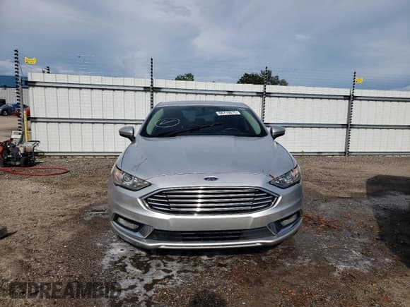 ✅ 2017 Ford Fusion SE • VIN: 3FA6P0H76HR184188 • Lot: 60719075. Listed on Copart with 105,377 mi. Free auction sales archive from the USA and detailed vehicle history report at DreamBid. Image 5.