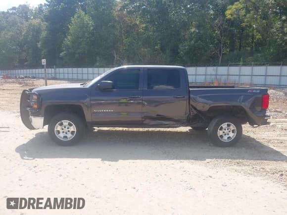 ✅ 2015 Chevrolet Silverado 1500 LT • VIN: 3GCUKREC6FG526267 • Lot: 43232003. Wystawiony na IAAI z przebiegiem 144 796 mil. Bezpłatny archiwum sprzedaży aukcyjnych z USA i szczegółowy raport historii pojazdu na DreamBid. Zdjęcie 14.