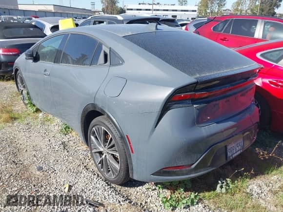 2023 Toyota Prius LE z VIN JTDACAAUXP3006206, wystawiony jako IAAI lot #42047362 z przebiegiem 36 206 mil mil oraz . Historia ofert i sprzedaży dostępna na DreamBid. Obrazek 3.