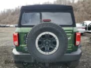 ✅ 2022 Ford Bronco • VIN: 1FMEE5DP0NLA81692 • Lot: 51936265. Wystawiony na Copart z przebiegiem 28 843 mil. Bezpłatny archiwum sprzedaży aukcyjnych z USA i szczegółowy raport historii pojazdu na DreamBid. Zdjęcie 6.