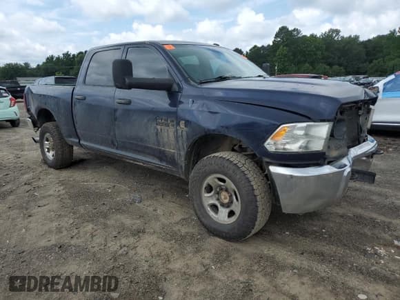 ✅ 2013 Ram 2500 Tradesman • VIN: 3C6UR5CL2DG530120 • Lot: 59950125. Listed on Copart with 303,708 mi. Free auction sales archive from the USA and detailed vehicle history report at DreamBid. Image 4.