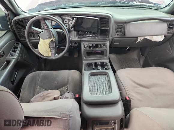 ✅ 2006 Chevrolet Silverado 2500HD LT2 • VIN: 1GCHK23U96F146989 • Lot: 62789965. Wystawiony na Copart z przebiegiem Nie podano. Bezpłatny archiwum sprzedaży aukcyjnych z USA i szczegółowy raport historii pojazdu na DreamBid. Zdjęcie 8.