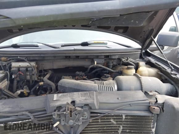 ✅ 2007 Ford F-150 STX • VIN: 1FTRX14W97NA74604 • Lot: 42902231. Listed on IAAI with 155,796 mi. Free auction sales archive from the USA and detailed vehicle history report at DreamBid. Image 10.