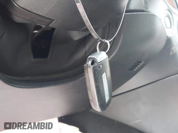 ✅ 2019 Dodge Charger SXT • VIN: 2C3CDXJG7KH710585 • Lot: 42403270. Wystawiony na IAAI z przebiegiem 115 869 mil. Bezpłatny archiwum sprzedaży aukcyjnych z USA i szczegółowy raport historii pojazdu na DreamBid. Zdjęcie 10.