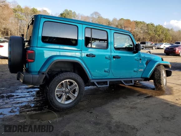✅ 2020 Jeep Wrangler Unlimited Sahara Altitude • VIN: 1C4HJXEG2LW252672 • Lot: 44195175. Listed on Copart with 58,555 mi. Free auction sales archive from the USA and detailed vehicle history report at DreamBid. Image 3.