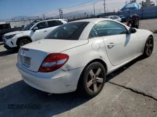 ✅ 2006 Mercedes-Benz SLK 280 • VIN: WDBWK54F56F119943 • Лот: 82777845. Опубликован ранее на Copart с пробегом 111 477 миль. Бесплатный доступ к архиву аукционных продаж из США и подробный отчёт об истории автомобиля на DreamBid. Изображение 3.