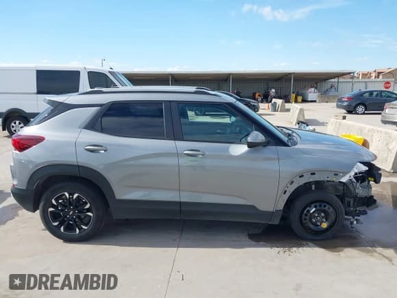 ✅ 2023 Chevrolet TrailBlazer LT • VIN: KL79MPS27PB178910 • Lot: 43258520. Wystawiony na IAAI z przebiegiem 21 811 mil. Bezpłatny archiwum sprzedaży aukcyjnych z USA i szczegółowy raport historii pojazdu na DreamBid. Zdjęcie 14.