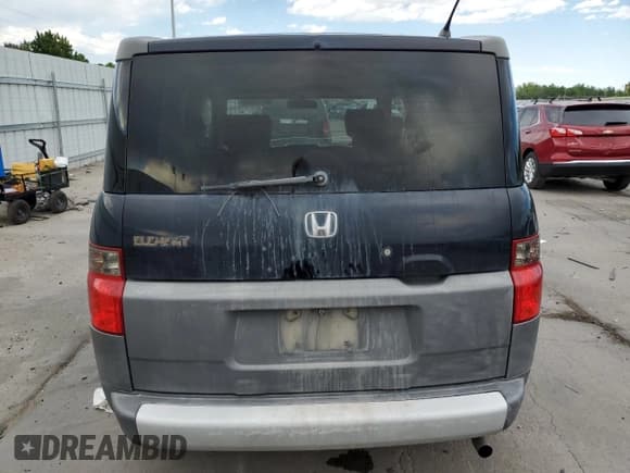 ✅ 2005 Honda Element LX • VIN: 5J6YH18355L000396 • Lot: 60473995. Listed on Copart with 246,023 mi. Free auction sales archive from the USA and detailed vehicle history report at DreamBid. Image 6.