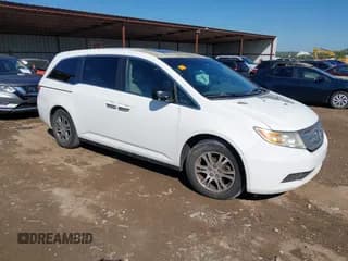 ✅ 2013 Honda Odyssey EX-L • VIN: 5FNRL5H6XDB080547 • Lot: 43273004. Wystawiony na IAAI z przebiegiem 209 471 mil. Bezpłatny archiwum sprzedaży aukcyjnych z USA i szczegółowy raport historii pojazdu na DreamBid. Zdjęcie 1.