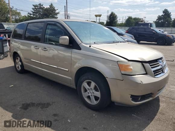 2008 Dodge Grand Caravan SXT with VIN 1D8HN54P98B189564, listed as a Copart auction lot 81112745 with 200,557 mi miles and Salvage title. Bid and sale history available at DreamBid. Image 4.