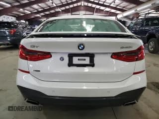 ✅ 2019 BMW 6 Series 640i xDrive • VIN: WBAJV6C55KBK07990 • Lot: 89869205. Wystawiony na Copart z przebiegiem 115 977 mil. Bezpłatny archiwum sprzedaży aukcyjnych z USA i szczegółowy raport historii pojazdu na DreamBid. Zdjęcie 6.