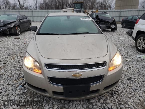 ✅ 2011 Chevrolet Malibu 1FL • VIN: 1G1ZA5EU9BF354055 • Lot: 84287624. Listed on Copart with 118,122 mi. Free auction sales archive from the USA and detailed vehicle history report at DreamBid. Image 5.