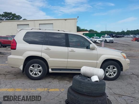 ✅ 2003 Lexus GX 470 • VIN: JTJBT20X730005514 • Лот: 42449119. Опубликован ранее на IAAI с пробегом 255 328 миль. Бесплатный доступ к архиву аукционных продаж из США и подробный отчёт об истории автомобиля на DreamBid. Изображение 13.