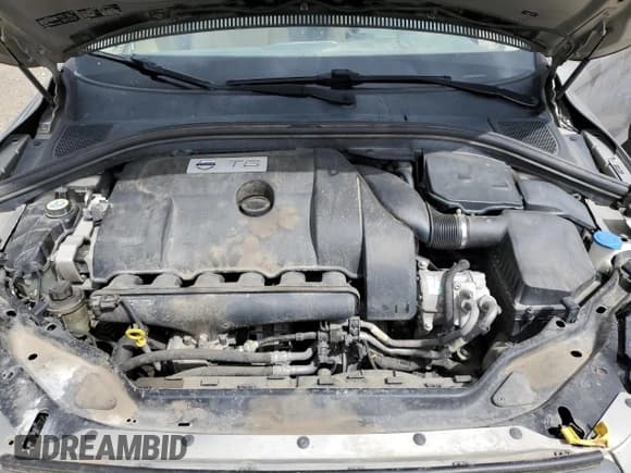 ✅ 2014 Volvo XC60 R-Design Premier Plus • VIN: YV4902DZ5E2552288 • Lot: 55175945. Listed on Copart with 161,743 mi. Free auction sales archive from the USA and detailed vehicle history report at DreamBid. Image 11.