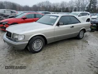 ✅ 1988 Mercedes-Benz 560 560SEC • VIN: WDBCA45D9JA411517 • Lot: 46978105. Listed on Copart with 298,725 mi. Free auction sales archive from the USA and detailed vehicle history report at DreamBid. Image 1.