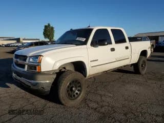 ✅ 2004 Chevrolet Silverado 2500HD LT3 • VIN: 1GCHK23G74F249075 • Лот: 70821055. Опубликован ранее на Copart с пробегом 262 530 миль. Бесплатный доступ к архиву аукционных продаж из США и подробный отчёт об истории автомобиля на DreamBid. Изображение 1.