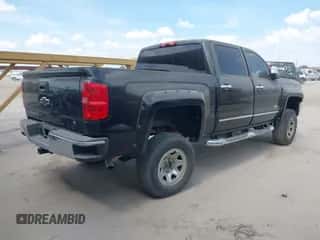 2016 Chevrolet Silverado 1500 LT с VIN 3GCPCREC7GG270152, выставлен на аукционе IAAI как лот 43135646 с пробегом 211 866 миль миль и . История ставок и продаж доступна на DreamBid. Изображение 4.