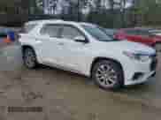 2021 Chevrolet Traverse Premier с VIN 1GNERKKW6MJ142000, выставлен на аукционе Copart как лот 44908065 с пробегом 46 940 миль миль и Списание • Salvage title. История ставок и продаж доступна на DreamBid. Изображение 4.
