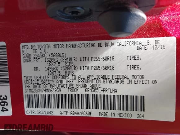 ✅ 2017 Toyota Tacoma Limited • VIN: 3TMGZ5AN7HM063939 • Lot: 42769466. Wystawiony na IAAI z przebiegiem 58 408 mil. Bezpłatny archiwum sprzedaży aukcyjnych z USA i szczegółowy raport historii pojazdu na DreamBid. Zdjęcie 9.