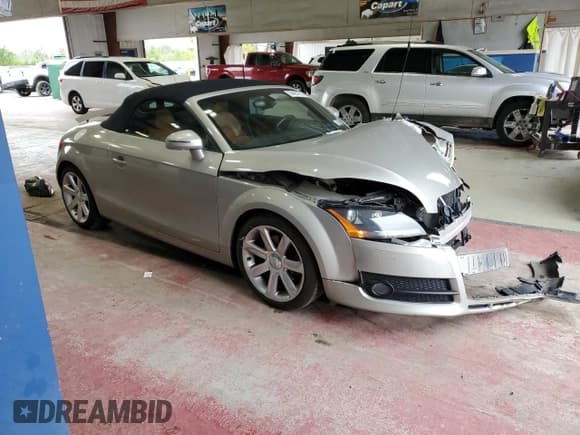 ✅ 2008 Audi TT • VIN: TRUNF38J681049010 • Lot: 69467655. Listed on Copart with 76,903 mi. Free auction sales archive from the USA and detailed vehicle history report at DreamBid. Image 4.