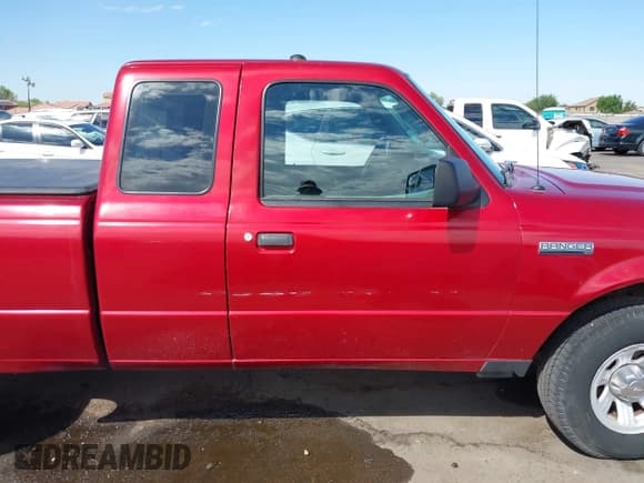 ✅ 2010 Ford Ranger XL • VIN: 1FTKR1ED7APA52847 • Lot: 43208284. Listed on IAAI with 171,031 mi. Free auction sales archive from the USA and detailed vehicle history report at DreamBid. Image 13.