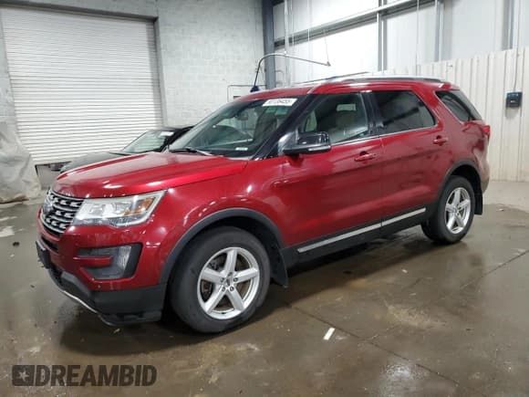 ✅ 2016 Ford Explorer XLT • VIN: 1FM5K8D81GGA87578 • Lot: 90136455. Wystawiony na Copart z przebiegiem 148 838 mil. Bezpłatny archiwum sprzedaży aukcyjnych z USA i szczegółowy raport historii pojazdu na DreamBid. Zdjęcie 1.