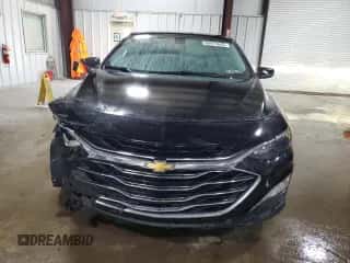 2019 Chevrolet Malibu LT z VIN 1G1ZD5ST9KF107802, wystawiony jako Copart lot #84415645 z przebiegiem 117 334 mil mil oraz Szkoda całkowita • Salvage title. Historia ofert i sprzedaży dostępna na DreamBid. Obrazek 5.