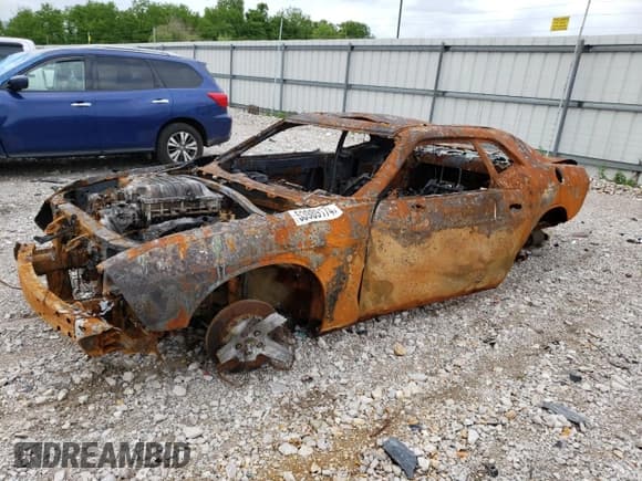 ✅ 2022 Dodge Challenger SRT Hellcat Redeye Widebody • VIN: 2C3CDZL99NH237044 • Lot: 53989174. Wystawiony na Copart z przebiegiem Nie podano. Bezpłatny archiwum sprzedaży aukcyjnych z USA i szczegółowy raport historii pojazdu na DreamBid. Zdjęcie 1.