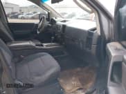 ✅ 2008 Nissan Titan XE • VIN: 1N6BA07D18N325007 • Lot: 41599500. Wystawiony na IAAI z przebiegiem 300 968 mil. Bezpłatny archiwum sprzedaży aukcyjnych z USA i szczegółowy raport historii pojazdu na DreamBid. Zdjęcie 5.