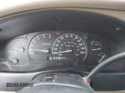 ✅ 2000 Ford Explorer XLT • VIN: 1FMZU83P1YZC35657 • Лот: 42278366. Опубликован ранее на IAAI с пробегом Не указан. Бесплатный доступ к архиву аукционных продаж из США и подробный отчёт об истории автомобиля на DreamBid. Изображение 7.