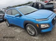 ✅ 2018 Hyundai Kona SEL • VIN: KM8K22AA3JU080017 • Лот: 71088584. Опубликован ранее на Copart с пробегом 27 081 миль. Бесплатный доступ к архиву аукционных продаж из США и подробный отчёт об истории автомобиля на DreamBid. Изображение 4.