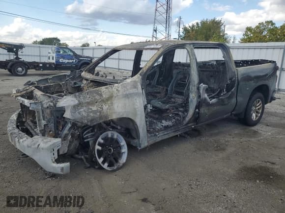 ✅ 2021 Chevrolet Silverado 1500 RST • VIN: 1GCUYEED7MZ162020 • Лот: 82271205. Опубликован ранее на Copart с пробегом Не указан. Бесплатный доступ к архиву аукционных продаж из США и подробный отчёт об истории автомобиля на DreamBid. Изображение 1.