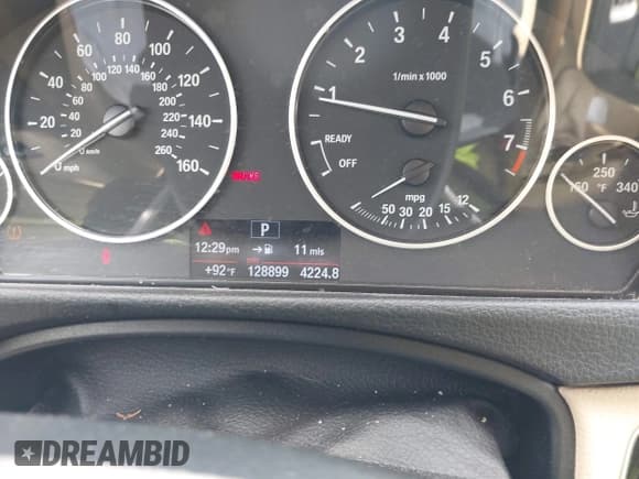 ✅ 2013 BMW 3 Series 328i • VIN: WBA3A5C57DF356539 • Лот: 42630536. Опубликован ранее на IAAI с пробегом 128 899 миль. Бесплатный доступ к архиву аукционных продаж из США и подробный отчёт об истории автомобиля на DreamBid. Изображение 7.