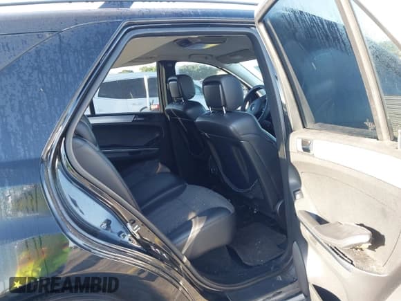 ✅ 2006 Mercedes-Benz M 350 • VIN: 4JGBB86E86A087259 • Lot: 41675638. Wystawiony na IAAI z przebiegiem 165 613 mil. Bezpłatny archiwum sprzedaży aukcyjnych z USA i szczegółowy raport historii pojazdu na DreamBid. Zdjęcie 8.