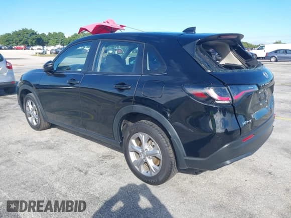 ✅ 2023 Honda HR-V LX • VIN: 3CZRZ2H30PM739457 • Lot: 43698271. Wystawiony na IAAI z przebiegiem 60 254 mil. Bezpłatny archiwum sprzedaży aukcyjnych z USA i szczegółowy raport historii pojazdu na DreamBid. Zdjęcie 3.