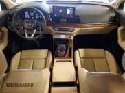 ✅ 2023 Audi Q5 S line Prestige • VIN: WA1FAAFY2P2151957 • Lot: 81268894. Wystawiony na Copart z przebiegiem 10 885 mil. Bezpłatny archiwum sprzedaży aukcyjnych z USA i szczegółowy raport historii pojazdu na DreamBid. Zdjęcie 8.