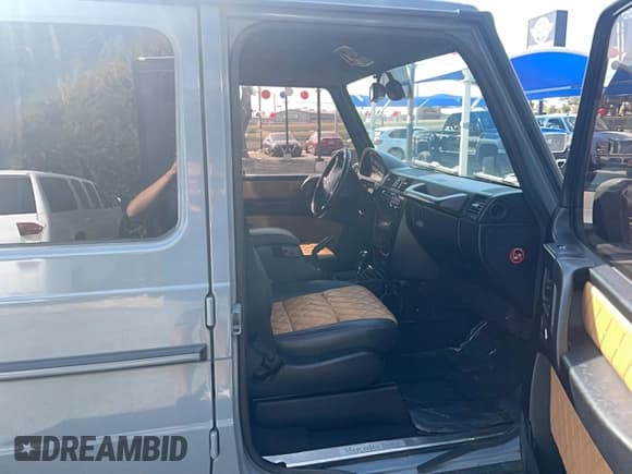 ✅ 2002 Mercedes-Benz G 500 • VIN: WDCYR49EX2X133092 • Lot: 89886065. Listed on Copart with Not provided. Free auction sales archive from the USA and detailed vehicle history report at DreamBid. Image 5.