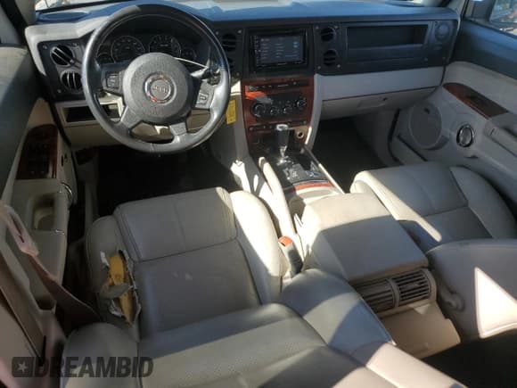 ✅ 2007 Jeep Commander Limited • VIN: 1J8HG58P97C573381 • Lot: 58002475. Listed on Copart with 130,934 mi. Free auction sales archive from the USA and detailed vehicle history report at DreamBid. Image 8.