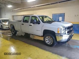 ✅ 2013 Chevrolet Silverado 3500HD Work Truck • VIN: 1GC4KZCG3DF221927 • Лот: 93399055. Опубликован ранее на Copart с пробегом 131 531 миль. Бесплатный доступ к архиву аукционных продаж из США и подробный отчёт об истории автомобиля на DreamBid. Изображение 4.