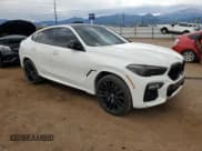 ✅ 2021 BMW X6 sDrive40i • VIN: 5UXCY4C07M9E05557 • Лот: 80357055. Опубликован ранее на Copart с пробегом 60 152 миль. Бесплатный доступ к архиву аукционных продаж из США и подробный отчёт об истории автомобиля на DreamBid. Изображение 4.