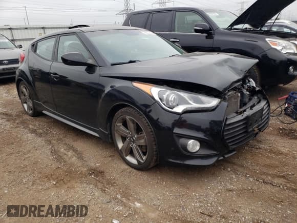 ✅ 2015 Hyundai Veloster Turbo • VIN: KMHTC6AE7FU231573 • Lot: 68870604. Wystawiony na Copart z przebiegiem 136 310 mil. Bezpłatny archiwum sprzedaży aukcyjnych z USA i szczegółowy raport historii pojazdu na DreamBid. Zdjęcie 4.