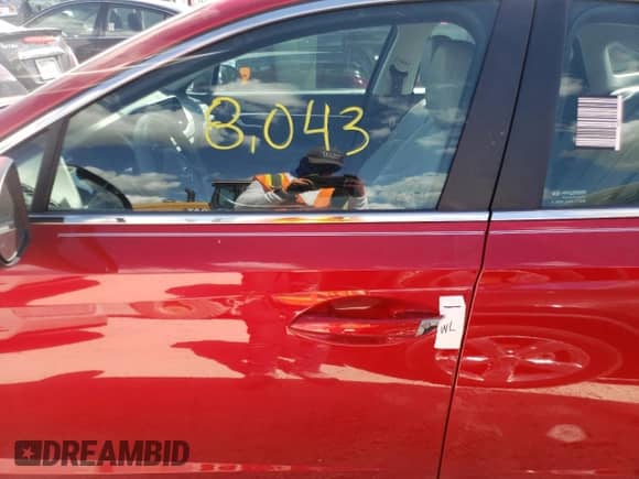 2020 Hyundai Sonata SE z VIN 5NPEG4JA7LH038638, wystawiony jako Copart lot #64916912 z przebiegiem 8 043 mil mil oraz . Historia ofert i sprzedaży dostępna na DreamBid. Obrazek 9.