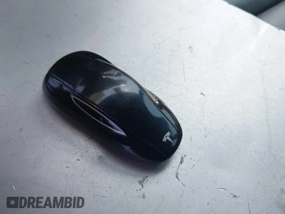 ✅ 2019 Tesla Model S 75D • VIN: 5YJSA1E25KF304371 • Lot: 42349856. Listed on IAAI with 64,788 mi. Free auction sales archive from the USA and detailed vehicle history report at DreamBid. Image 11.