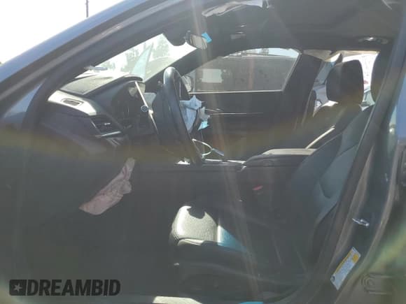 ✅ 2020 Cadillac CT4 Premium Luxury • VIN: 1G6DB5RK6L0156192 • Lot: 66701795. Wystawiony na Copart z przebiegiem 46 903 mil. Bezpłatny archiwum sprzedaży aukcyjnych z USA i szczegółowy raport historii pojazdu na DreamBid. Zdjęcie 7.