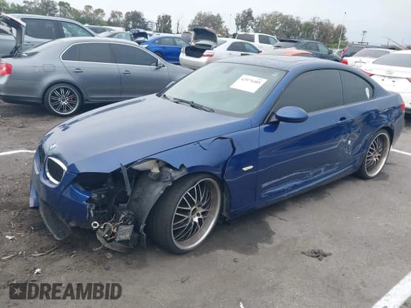 ✅ 2009 BMW 3 Series 328i • VIN: WBAWV135X9P123203 • Lot: 42571405. Listed on IAAI with Not provided. Free auction sales archive from the USA and detailed vehicle history report at DreamBid. Image 2.