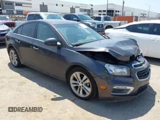 2016 Chevrolet Cruze LTZ z VIN 1G1PG5SB3G7188240, wystawiony jako IAAI lot #43096117 z przebiegiem 118 353 mil mil oraz . Historia ofert i sprzedaży dostępna na DreamBid. Obrazek 1.