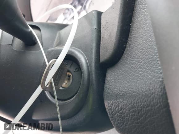 ✅ 2004 Saturn VUE V6 • VIN: 5GZCZ53414S883405 • Lot: 41336370. Wystawiony na IAAI z przebiegiem 173 589 mil. Bezpłatny archiwum sprzedaży aukcyjnych z USA i szczegółowy raport historii pojazdu na DreamBid. Zdjęcie 11.