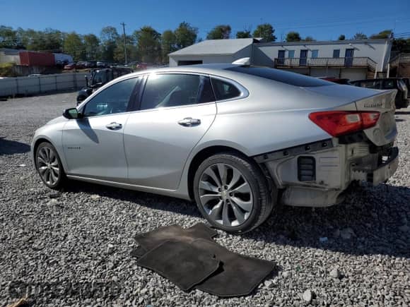 ✅ 2018 Chevrolet Malibu Premier • VIN: 1G1ZE5SX9JF105580 • Lot: 86450005. Wystawiony na Copart z przebiegiem 145 674 mil mil. Skorzystaj z bezpłatnego archiwum sprzedaży aukcyjnych z USA i zobacz szczegółowy raport historii pojazdu na DreamBid. Zdjęcie 2.